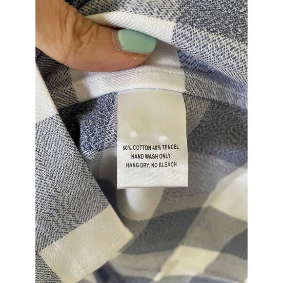 UNTUCKit Plaid Button Down Collared Blouse Shirt Navy Blue White Size 16 NEW - Picture 6 of 9